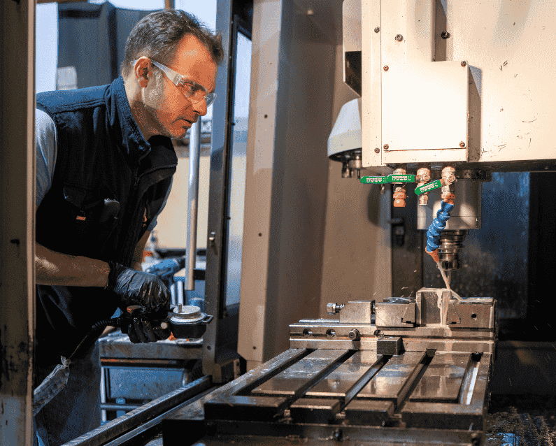Usinage de pièces de mécanique industrielles produites à Orthez au sein de l'entreprise Atelier mécanique du Gave